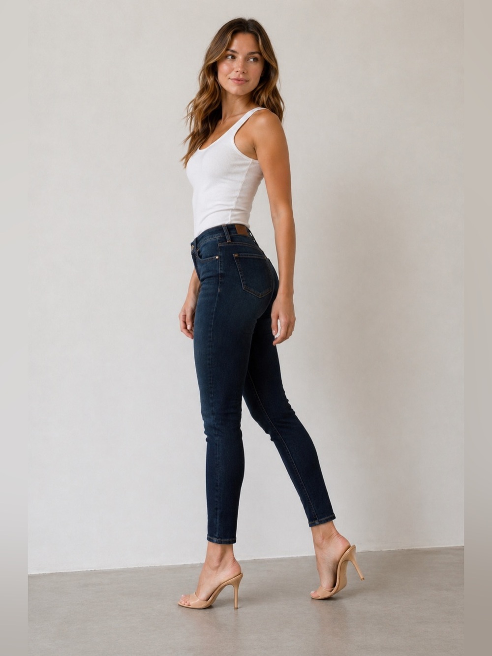 PAIGE Verdugo Ankle Skinny Jeans 26 Dark Wash Mid Rise Transcend Stretch
